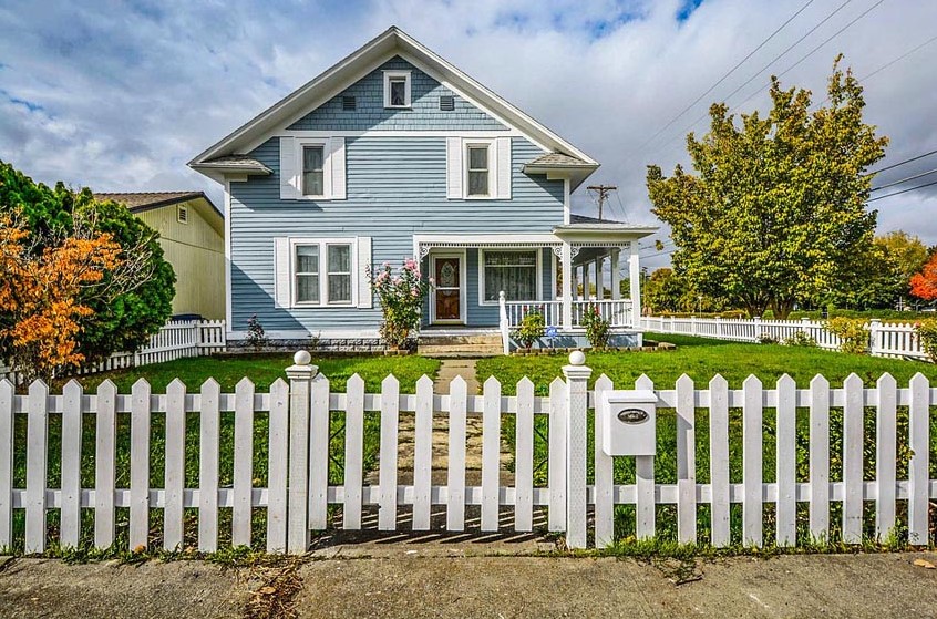 Standard white picket fence