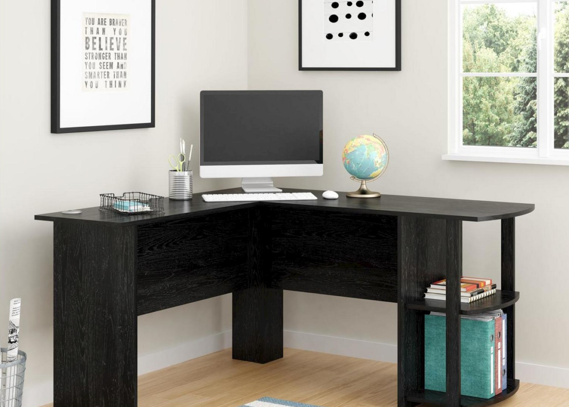 Amazing corner desk design