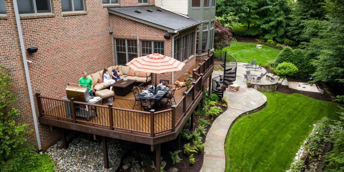 Backyard Deck Ideas