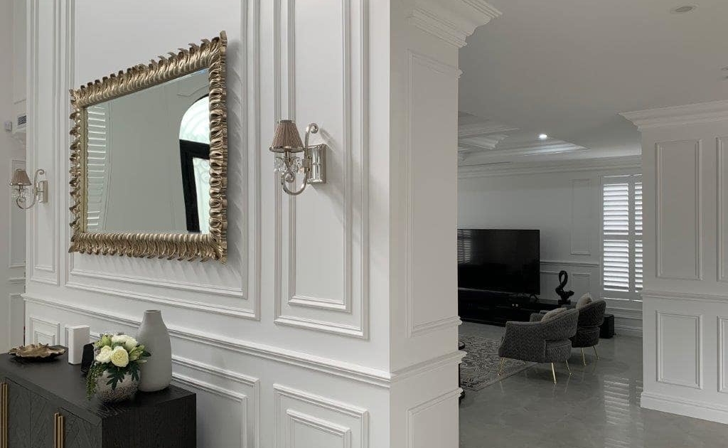 Classic look wall panel