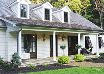 White house masonite siding