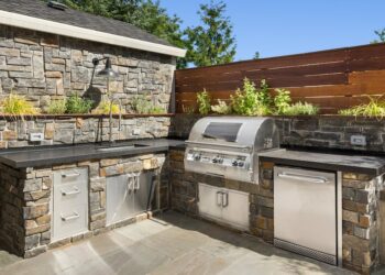 Outdoor Kitchen Ideas
