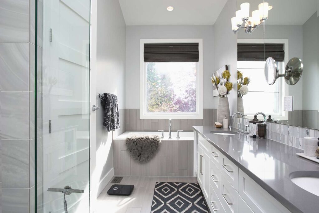 Trending modern bathroom