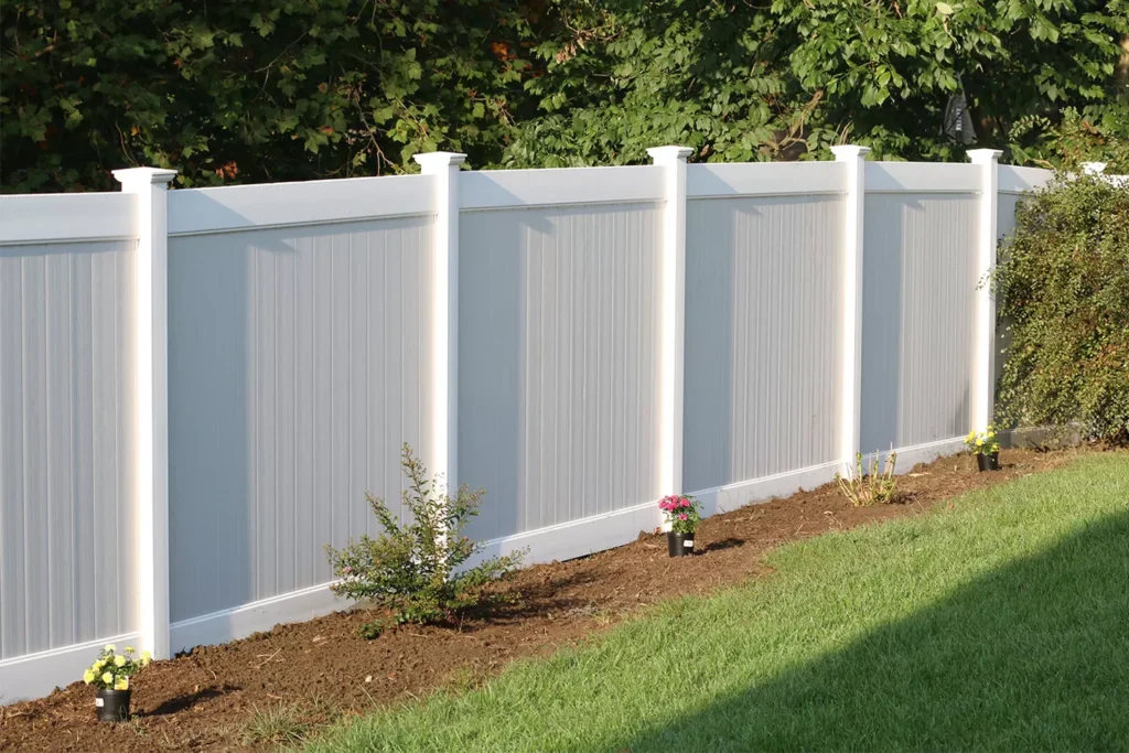 Vinyl fence ideas